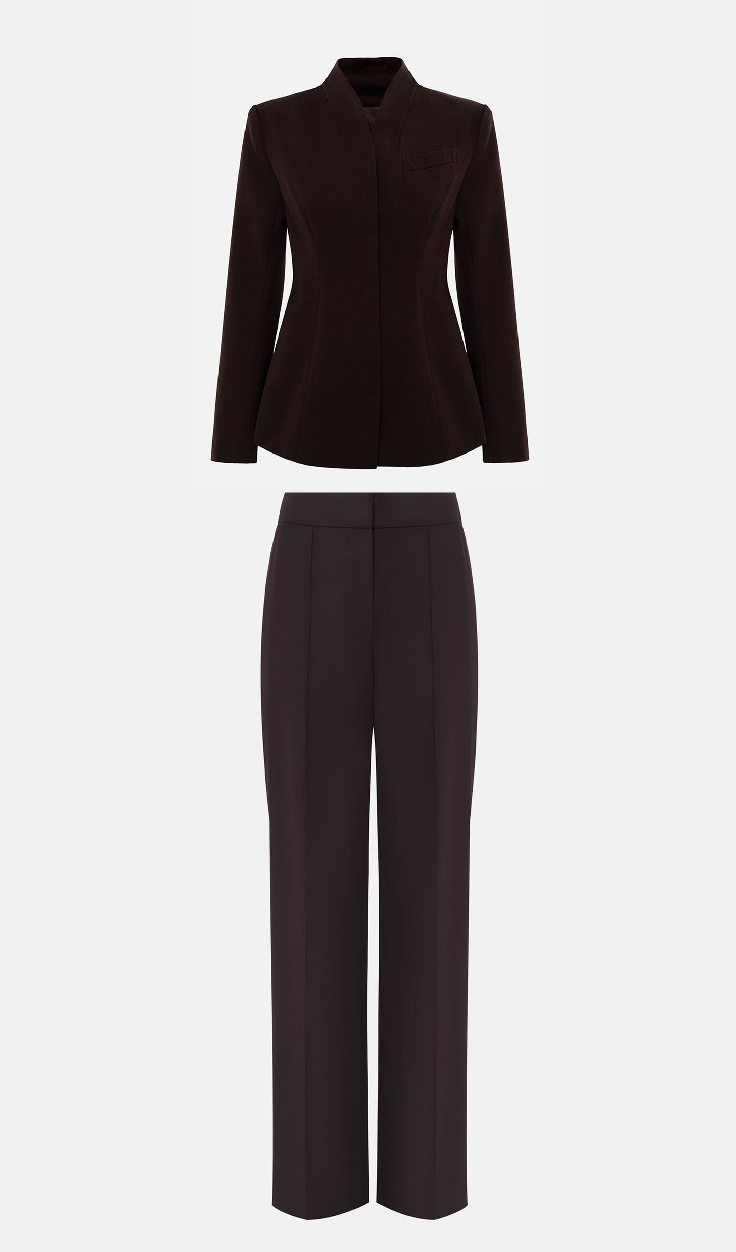 CONJUNTO DE CHAQUETA Y PANTALÓN