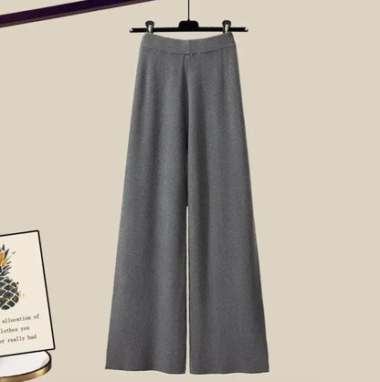 CONJUNTO ELEGANTE DE TRES PIEZAS