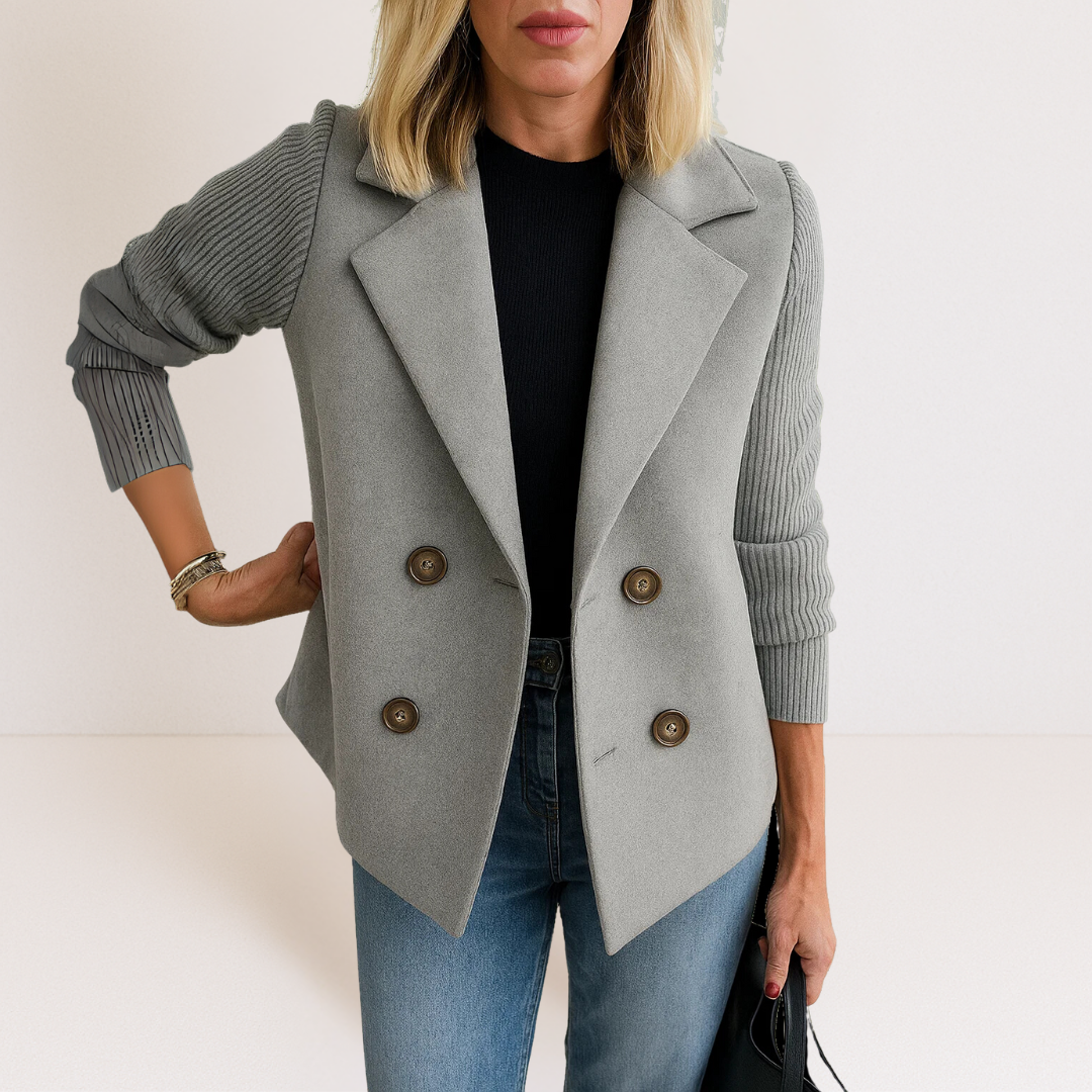 BLAZER ELEGANTE CON MANGAS DE PUNTO