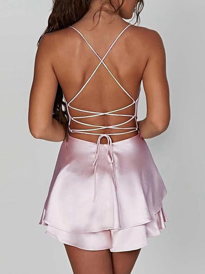 Cherry – Vestido satinado sin espalda
