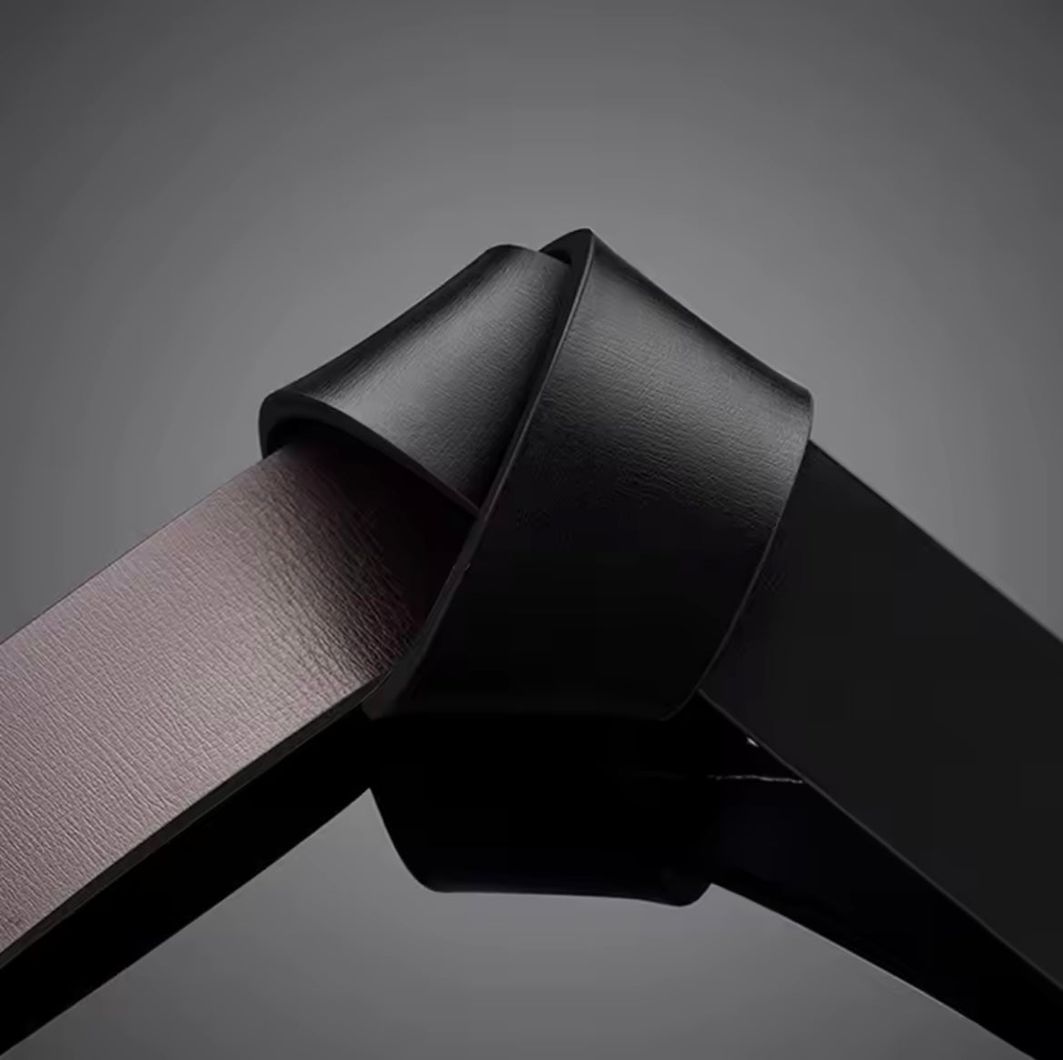 CINTURÓN DE CUERO ELEGANTE PARA HOMBRE