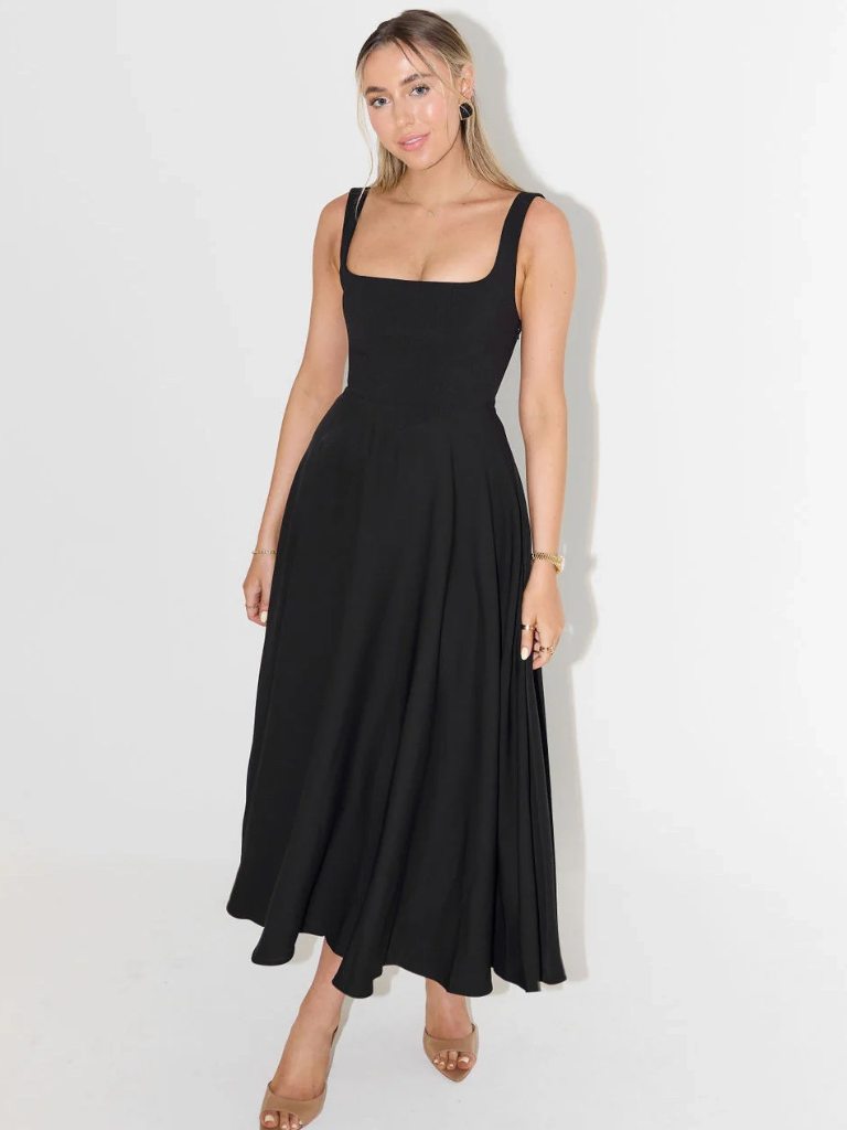 SCARLETT | VESTIDO DE ESCOTE CUADRADO