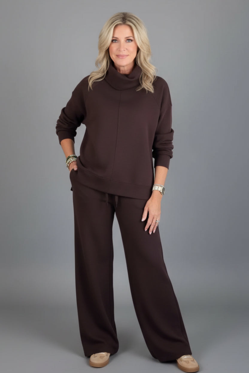 CONJUNTO SUAVE | ELEGANCIA RELAJADA