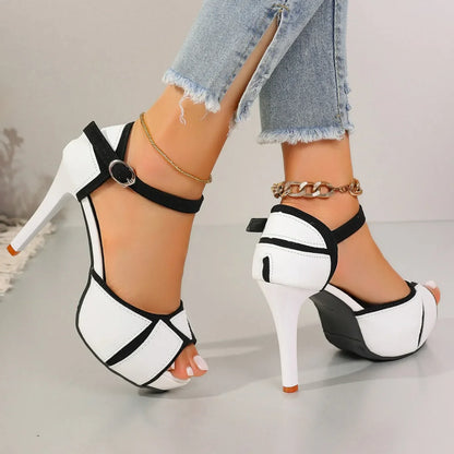 TACONES VALENTINA