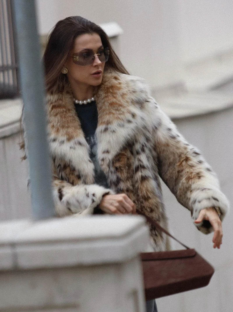 Velvet  – Chaqueta de pelo sintético con estampado felino