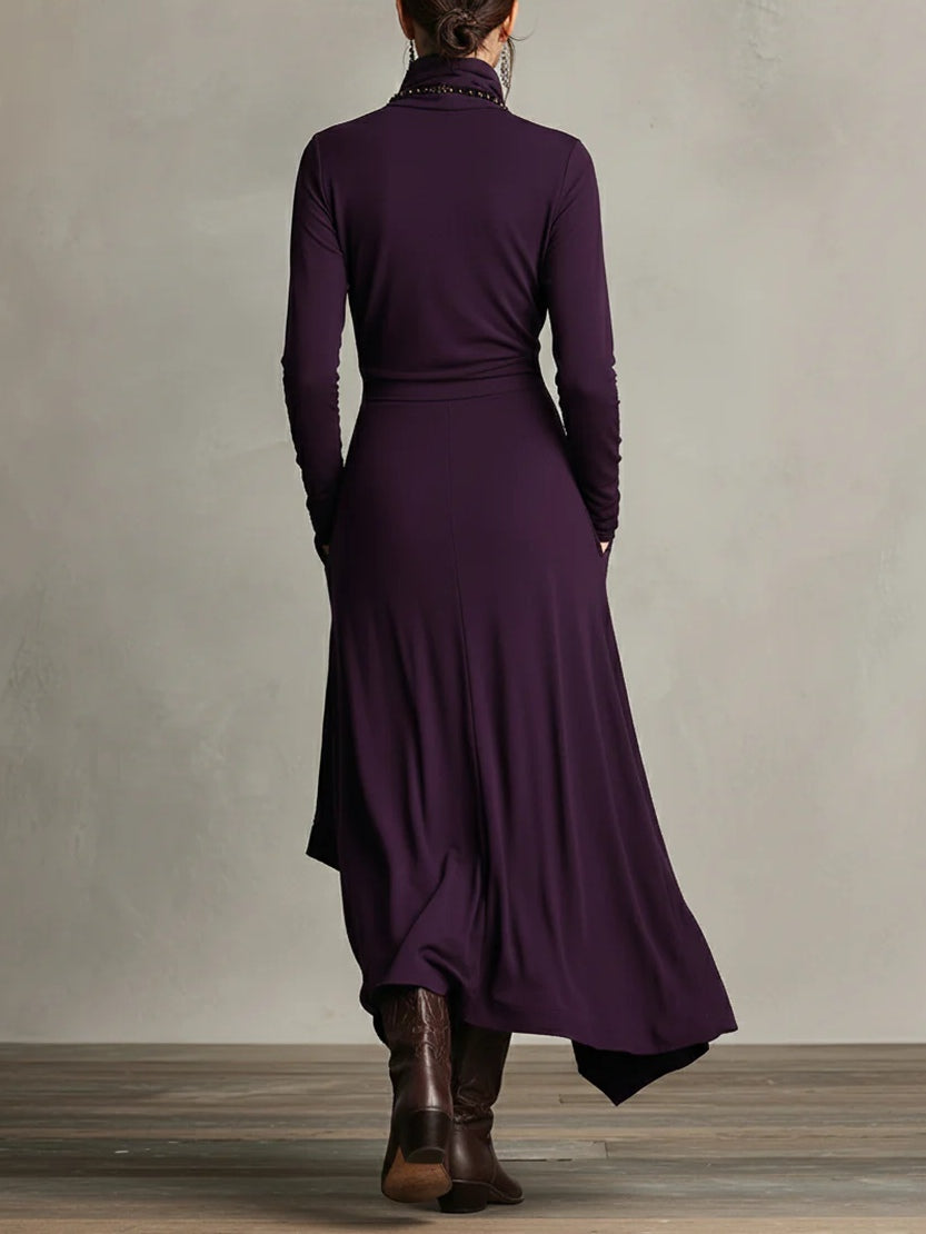 VESTIDO MAXI PLISADO ASIMÉTRICO DE CUELLO ALTO AURELIA