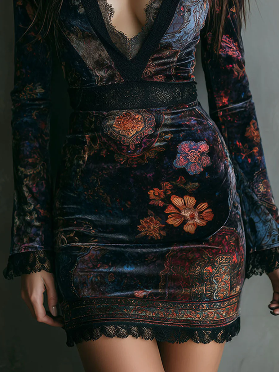 VESTIDO MINI DE VELVET SLIM FIT CON ENCAJE Y ESTAMPADO FLORAL SERENA