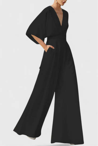 MONO CON ESCOTE EN V ELEGANTE