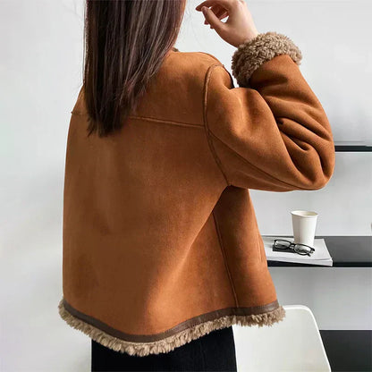 CHAQUETA DE PIEL CON BORREGO