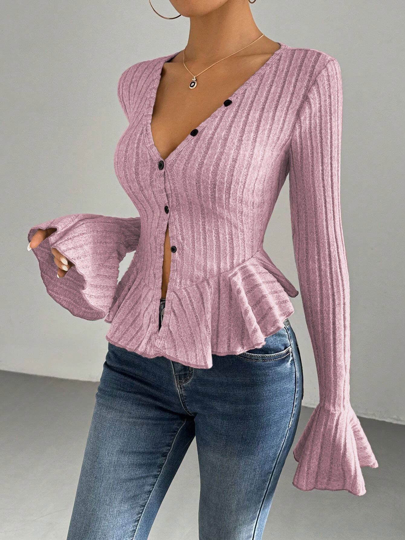ELVARA | TOP ELEGANTE CON VOLANTES