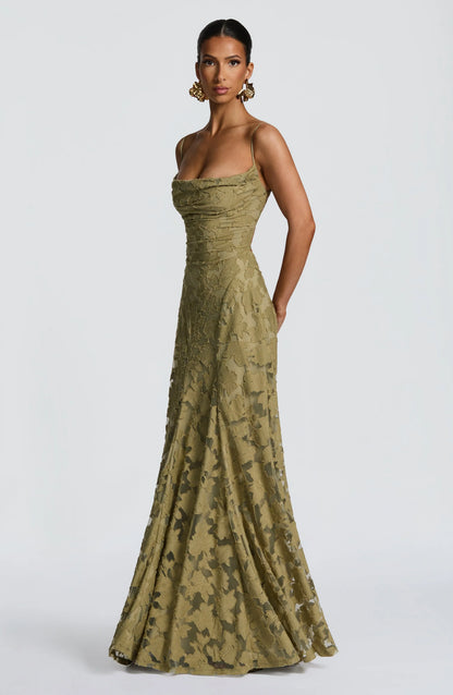 ELEGANTE VESTIDO MAXI CEREZA
