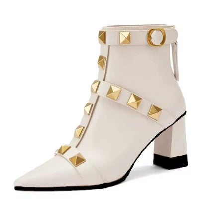 BOTINES DE TACÓN GRUESO DE CUERO