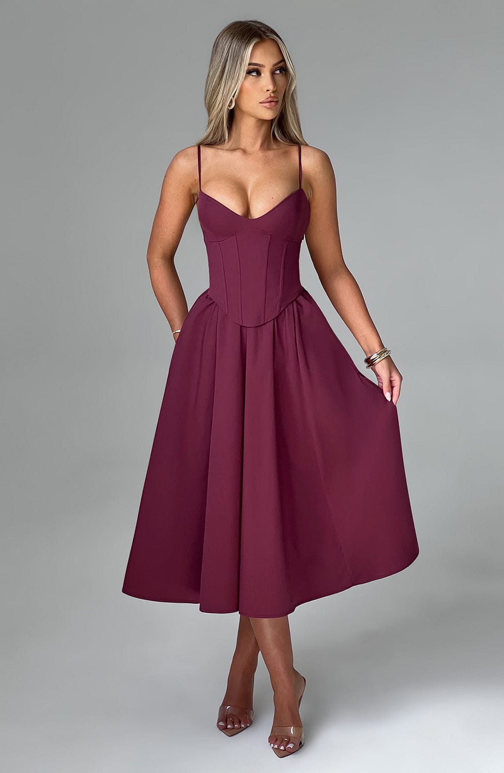 VESTIDO MAILEEN